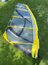 Load image into Gallery viewer, Sailworks Revolution 6.9m - Windsurf Sail
