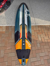 Load image into Gallery viewer, Starboard iSonic 60 - 84L
